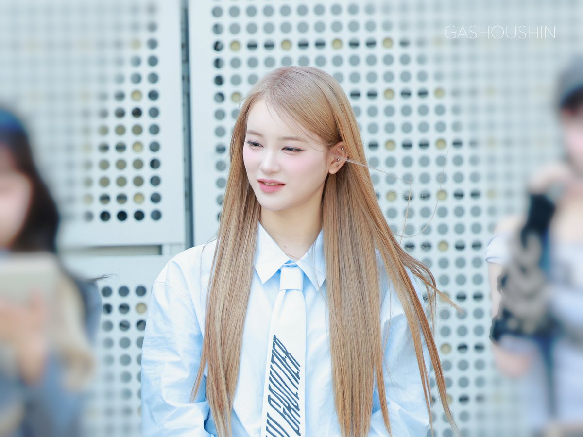 gashoushin's tweet photo. 250424 ME:I  MINI FANMEETING HD

 #櫻井美羽 #MIU #미우
 #ME_I #ミーアイ #미아이 
#PRODUCE101JPTHEGIRLS https://t.co/SbLcDLcYh9