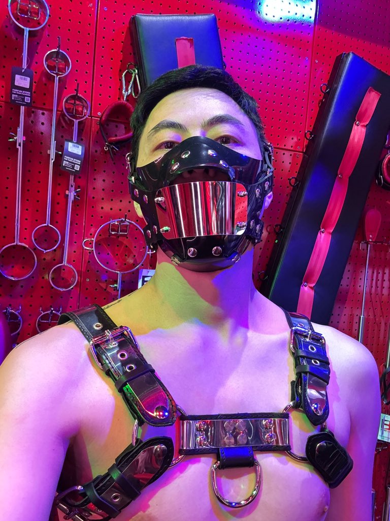 dingjin11's tweet photo. @Rubberforfun 泰兰德每次都要来的店 https://t.co/8NN3zD4qfF