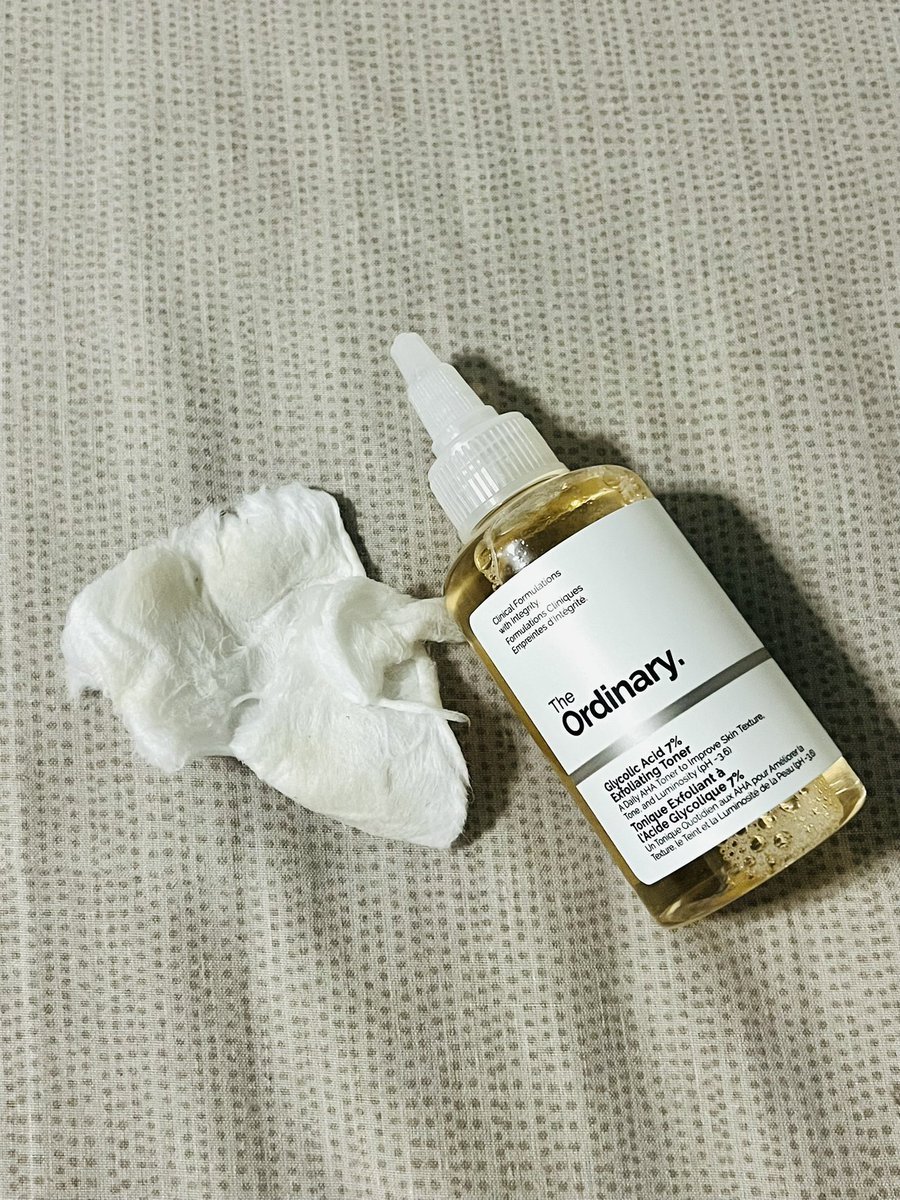 secretlyfura's tweet photo. Glycolic Acid ni bagus utk fasten up the exfoliating effect = putihkan mana mana area kt badan. Boleh guna kt muka, ketiak, celah peha, siku, elbows, you named it

Sental je guna GA max 2x seminggu jgn lebih. I guna this brand https://t.co/NICcyq82zi https://t.co/r3jxLUCSQk