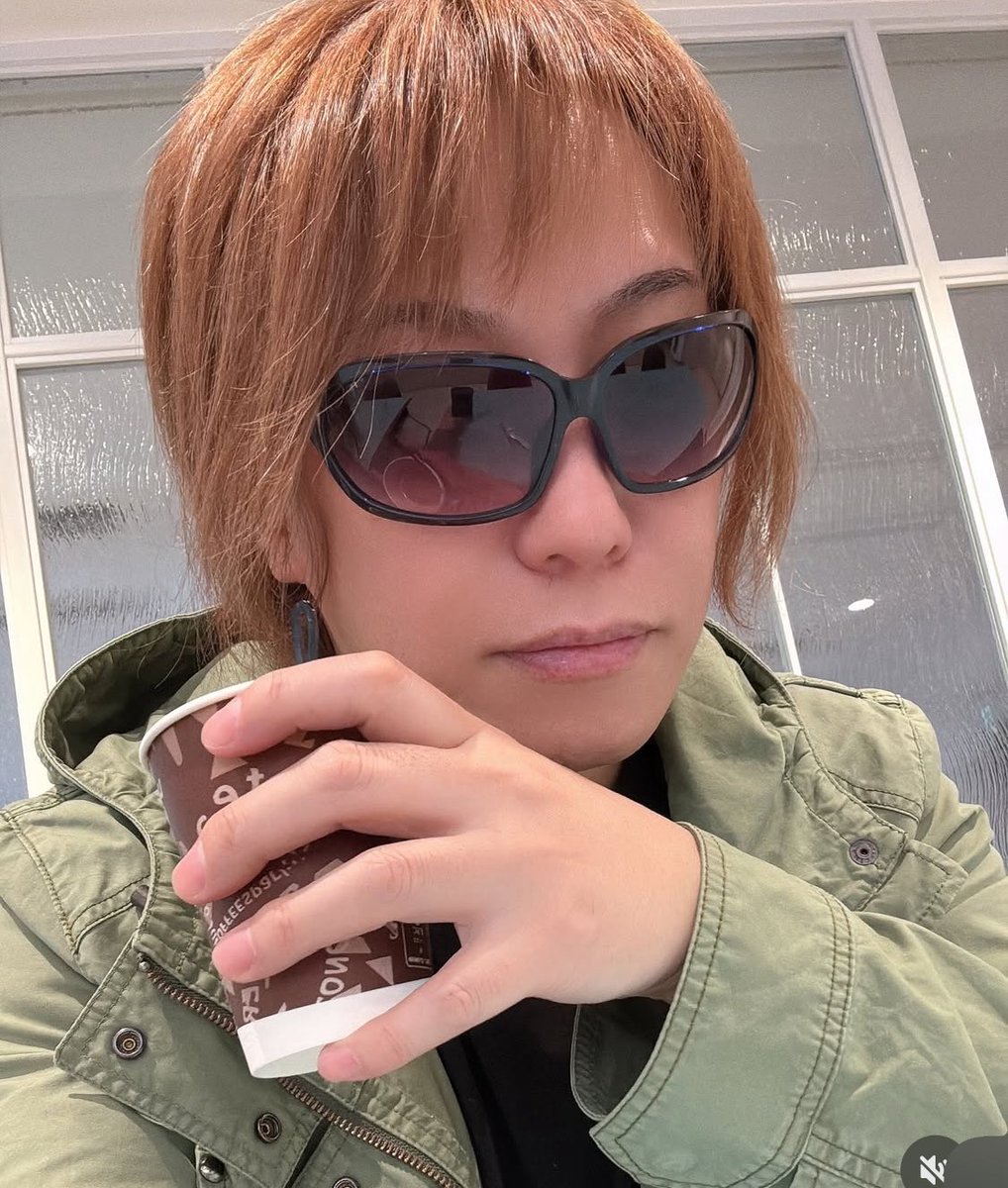 YOFFY_Psychic's tweet photo. 全く事情もわからないままラジオ収録に拉致された現場からお送りする困惑の放送(-｡-;
初対面、出会い頭でクイズに興じる滑稽な状況をお楽しみに下さい！ https://t.co/QHRX1tvN53