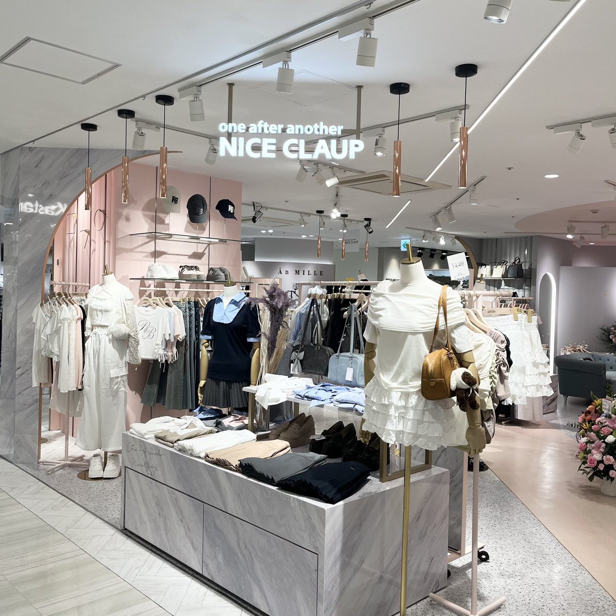 🤍🌼one after another NICE CLAUP RENEWAL OPEN 🌼🤍 フェミニンで甘