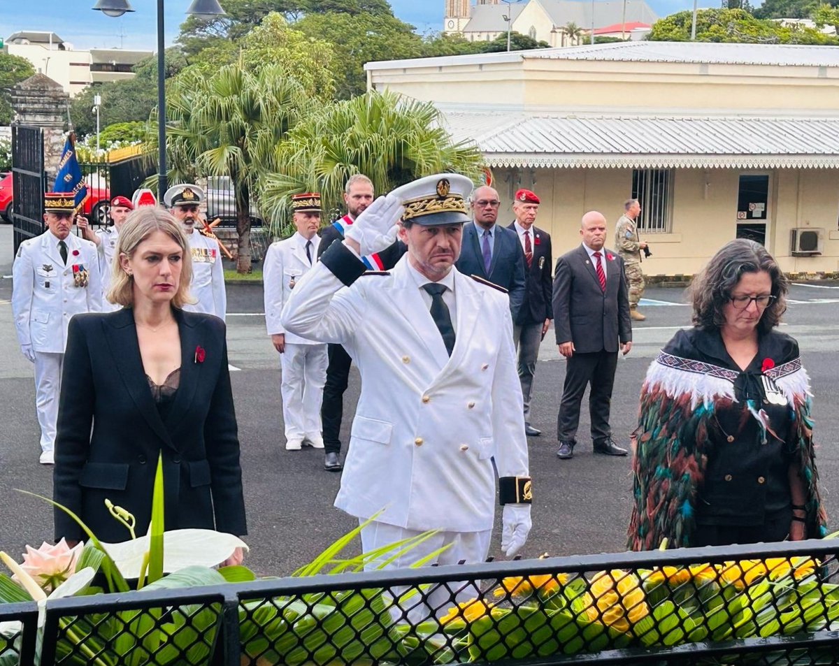 Aujourd’hui nous avons commémoré l’Anzac Day à Nouméa avec le Dawn Service à la caserne Gally-Passebosc.
Le 25 avril, les Néo-Zélandais du monde entier se souviennent des sacrifices consentis par tous ceux qui ont combattu pendant les guerres.
#WeWillRememberThem