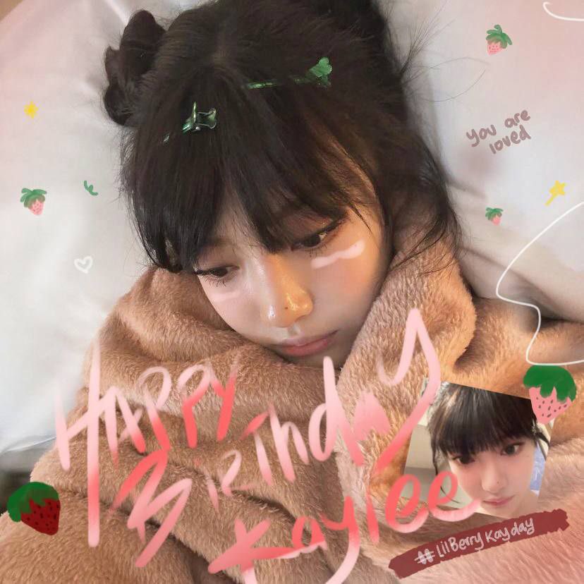 theTeenyBrachio's tweet image. Reposts are appreciated, danke! 🌸

Dalam rangka ultah Kak Kay (@adorebluee_), ada 6 FREE LAYOUT BY REQUEST dari katalog MALIBU NIGHTS, SALL, dan KITTY PAW loh! 🍓 #LilBerryKayDay  

Rules-nya ada dibawah ya! Jangan lupa dibaca 🩷

⏰ 20:20 WIB
🦕 War by DM

🌀 #zonauang #zonaba