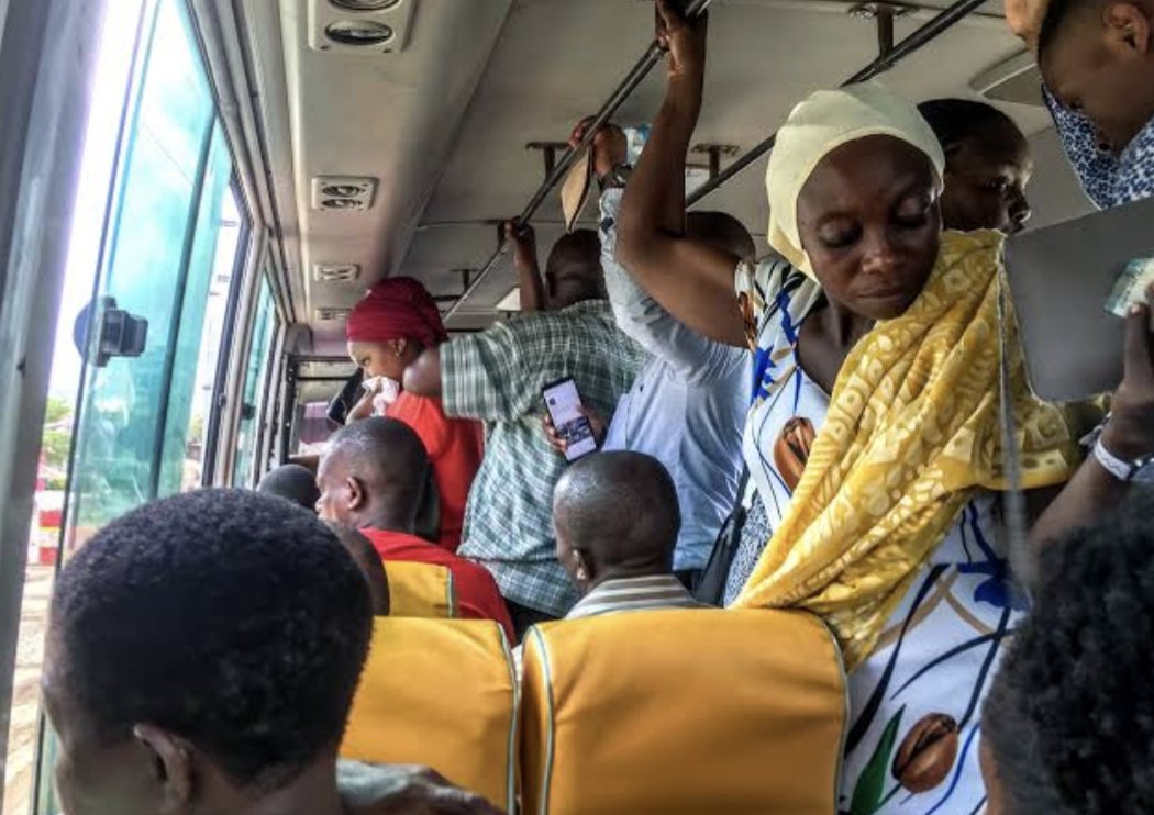 𝗨𝗦𝗛𝗔𝗪𝗔𝗛𝗜 𝗞𝗨𝗙𝗔𝗡𝗬𝗔 𝗠𝗔𝗣𝗘𝗡𝗭𝗜 𝗞𝗪𝗘𝗡𝗬𝗘 𝗗𝗔𝗟𝗔𝗗𝗔𝗟𝗔?

𝗞𝗮𝗺𝗮 𝗯𝗮𝗱𝗼 𝗖𝗵𝗼𝘁𝗮 𝗠𝗮𝘂𝗷𝗮𝗻𝗷𝗮 𝗛𝗮𝗽𝗼 𝗮𝘂,

𝗧𝗲𝗻𝗴𝗮 𝗠𝘂𝗱𝗮 𝗪𝗮𝗸𝗼 𝗧𝗲𝗺𝗯𝗲𝗹𝗲𝗮 𝗗𝗮𝘀𝗹𝗮𝗺𝘂,

𝗪𝗮𝘁𝘂 𝘄𝗮 𝗗𝗮𝘀𝗹𝗮𝗺𝘂 𝗺𝗻𝗮 𝗻𝗶𝗻𝗶 𝗸𝘄𝗮𝗻𝗶?

𝗦𝗼𝗺𝗮 𝗨𝘇𝗶