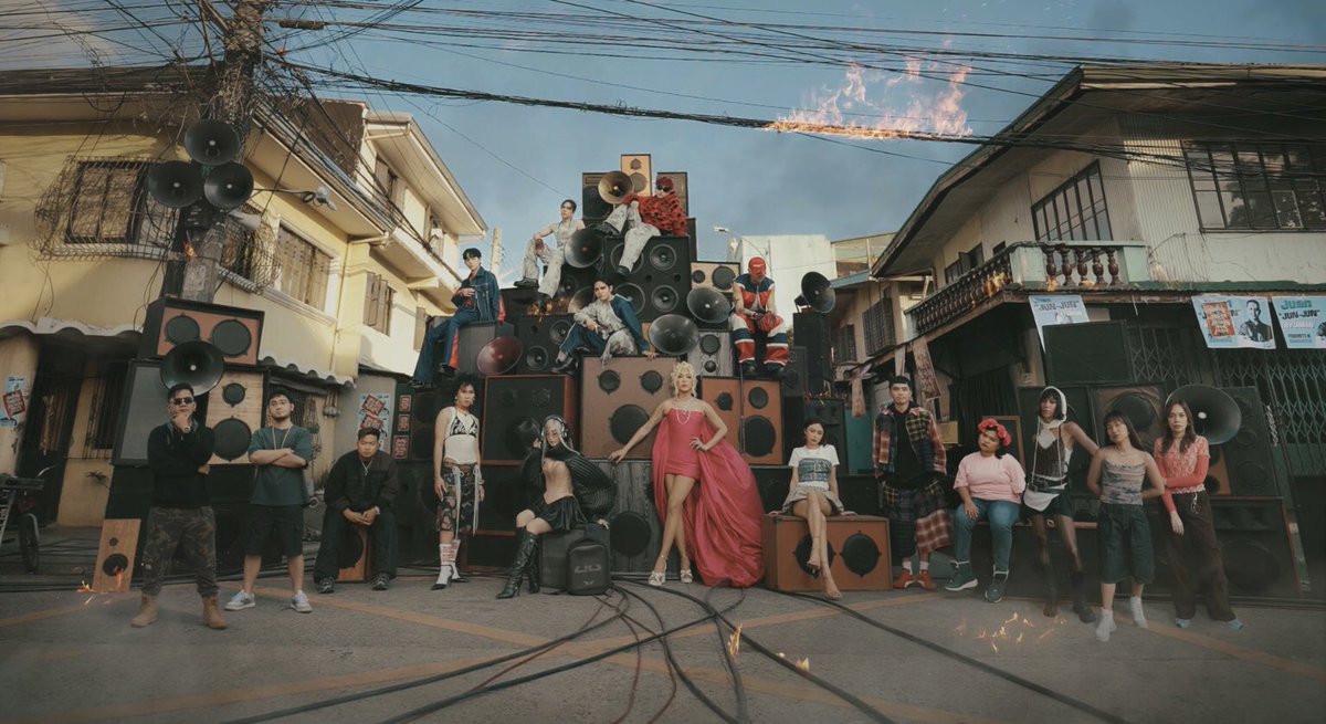 JohnnyThorFish's tweet photo. Ang lakas nyo esbi. Naghakot kayo ng mga iconic personalities! Pasabog after pasabog! 

DUNGKA! MUSIC VIDEO
@SB19Official #SB19 https://t.co/Seus01oFGT