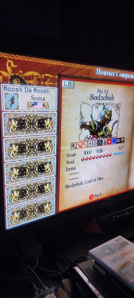 MooshDadMoosh's tweet photo. 25+ hrs grinding a cult classic castlevania multi-player game on my xb360 at the lab and I finally got my second pair of #sonicboots.

#CastlevaniaHD https://t.co/MWwobFB84X