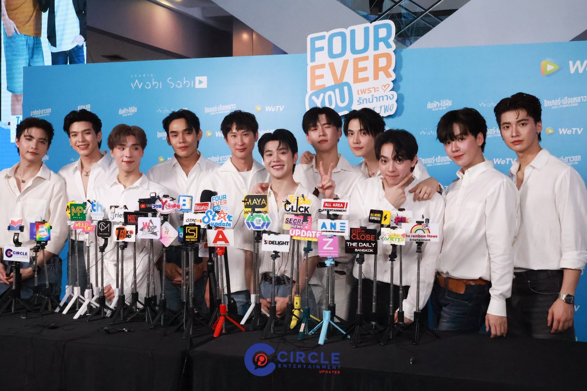 ช่วงสัมภาษณ์นักแสดง ในงานบวงสรวงซีรีส์ FOUREVER YOU เพราะรักนำทาง Part 2

FOR YOU FOREVER 
#WorshipFoureverYou2
#FoureverYouProjectPart2
#เพราะรักนำทาง