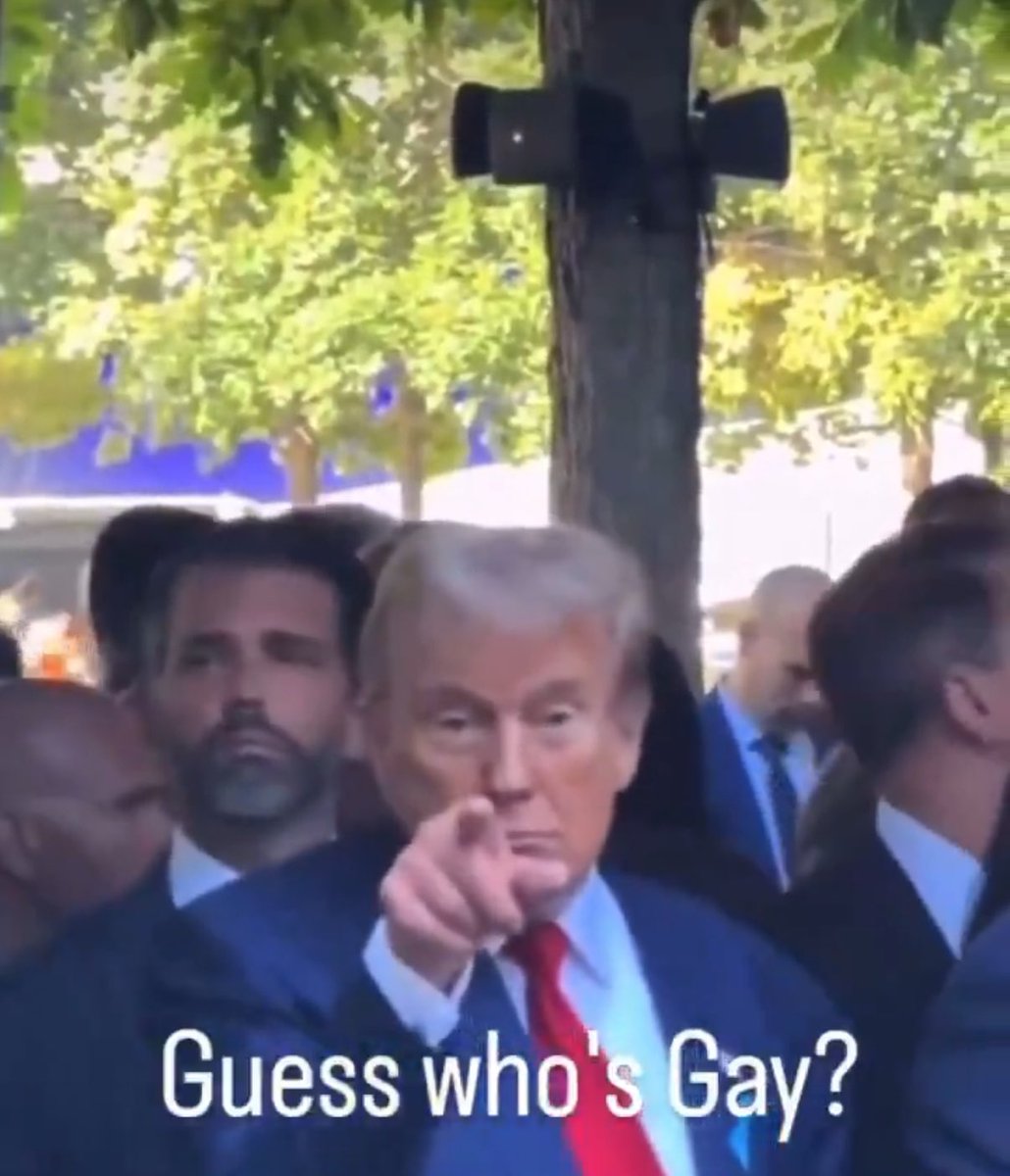 YaBoyCzar's tweet photo. @aknal123 @Babayag151 @JoeSalazar11 @StephMuse_ LMAO pussy ass says something and runs away blocking me 😂😂😂😂. Ultimate pussy right here. Sorry ass Indian Sri Lanka looking Peasant clown. You really through you were gonna get the last word here bum? Now you have my permission to block poverty Rockets Bum 😂😂😂 https://t.co/sWGRjPIiLA