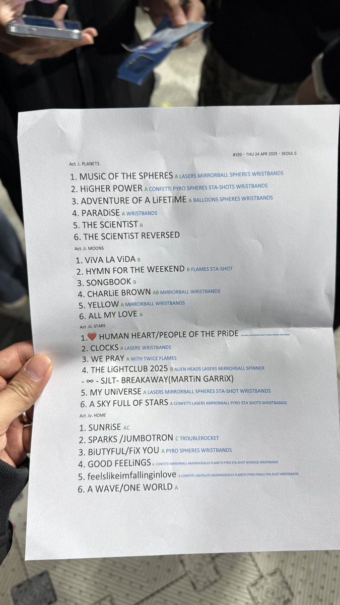 Small_o's tweet image. Coldplay