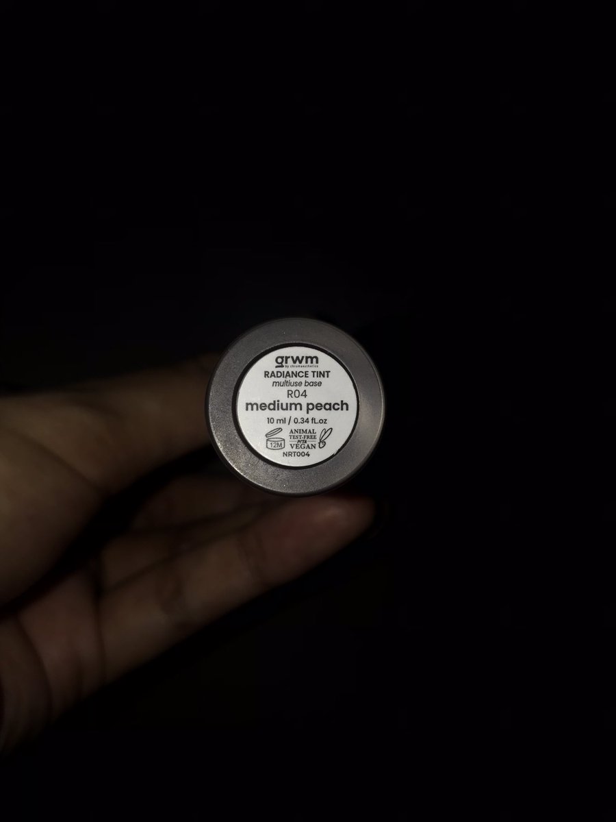 wts lfb ph

grwm radiance tint multiuse base - color corrector
— shade: medium peach
— 150 only (og price: 319)
— lightly used

dm or reply to claim !