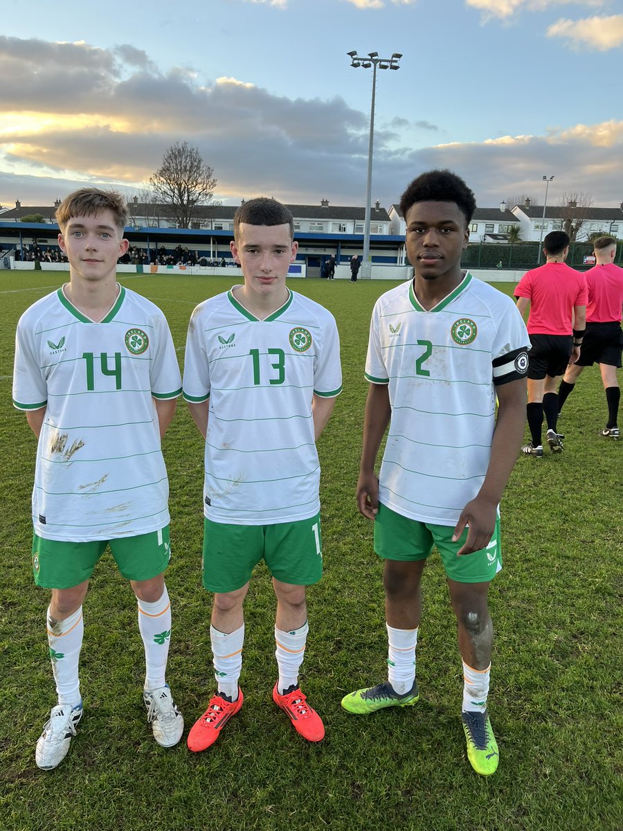 PowerGKCoach1's tweet photo. It was a pleasure to be involved with a great group of coaches and players @faischools . I got to work with @sligorovers goalkeeper Kyle Gabbidon and @galwayunitedfc MacDarragh Scanlon. @braywanderersfc Alain Kizenga Rhys Knight and Ethan Cheese. Thanks @seismicgloves https://t.co/0Oh1Gu6LG5