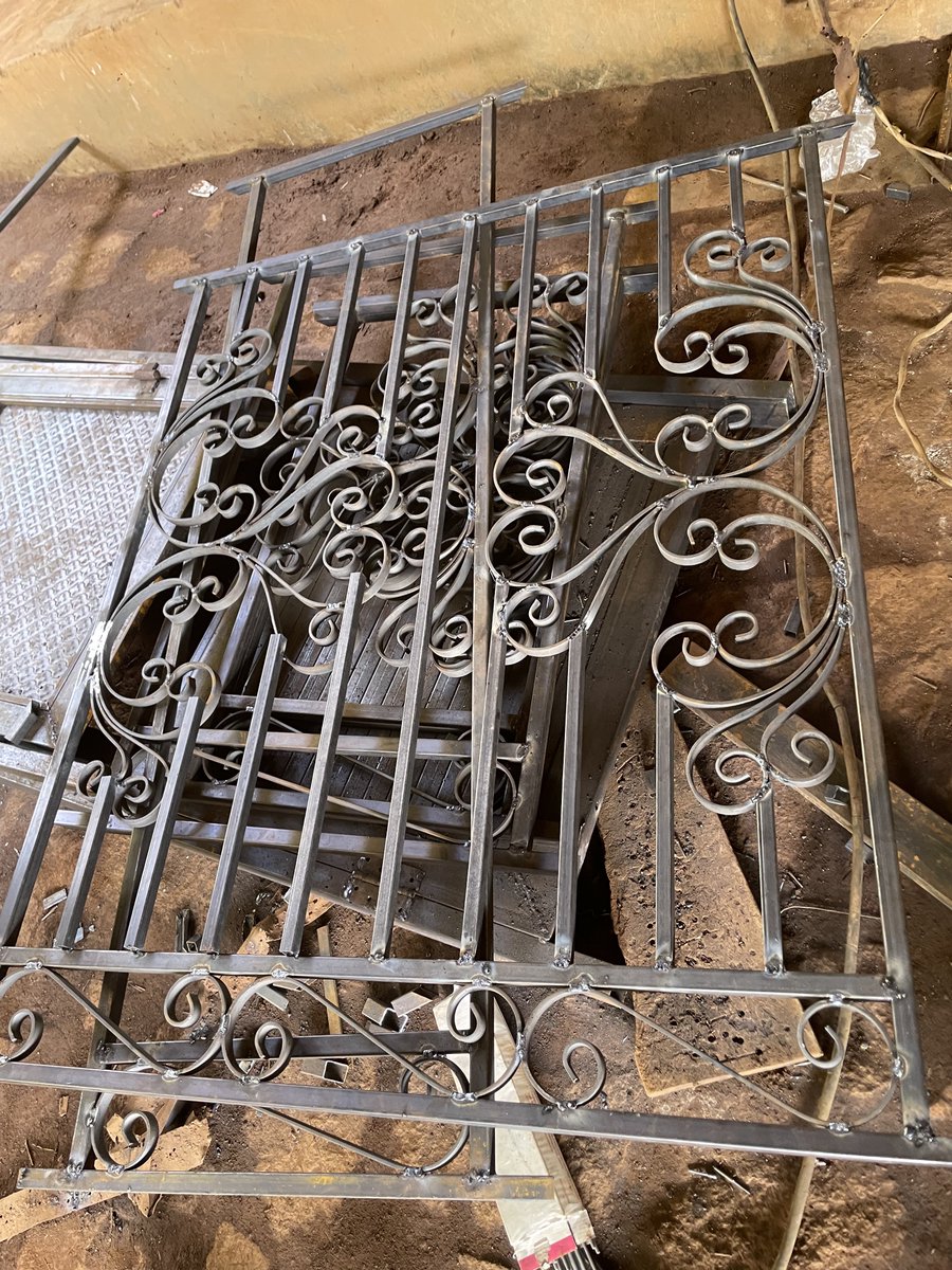 DevotedWorks_'s tweet photo. At Devoted Metal Works, we craft different designs and shapes that match your preferences.

Patronize us with orders: +256 704 400 444 | +256 782 679171

#devotedmetalworks #metalworks https://t.co/uMWHHrbMEP