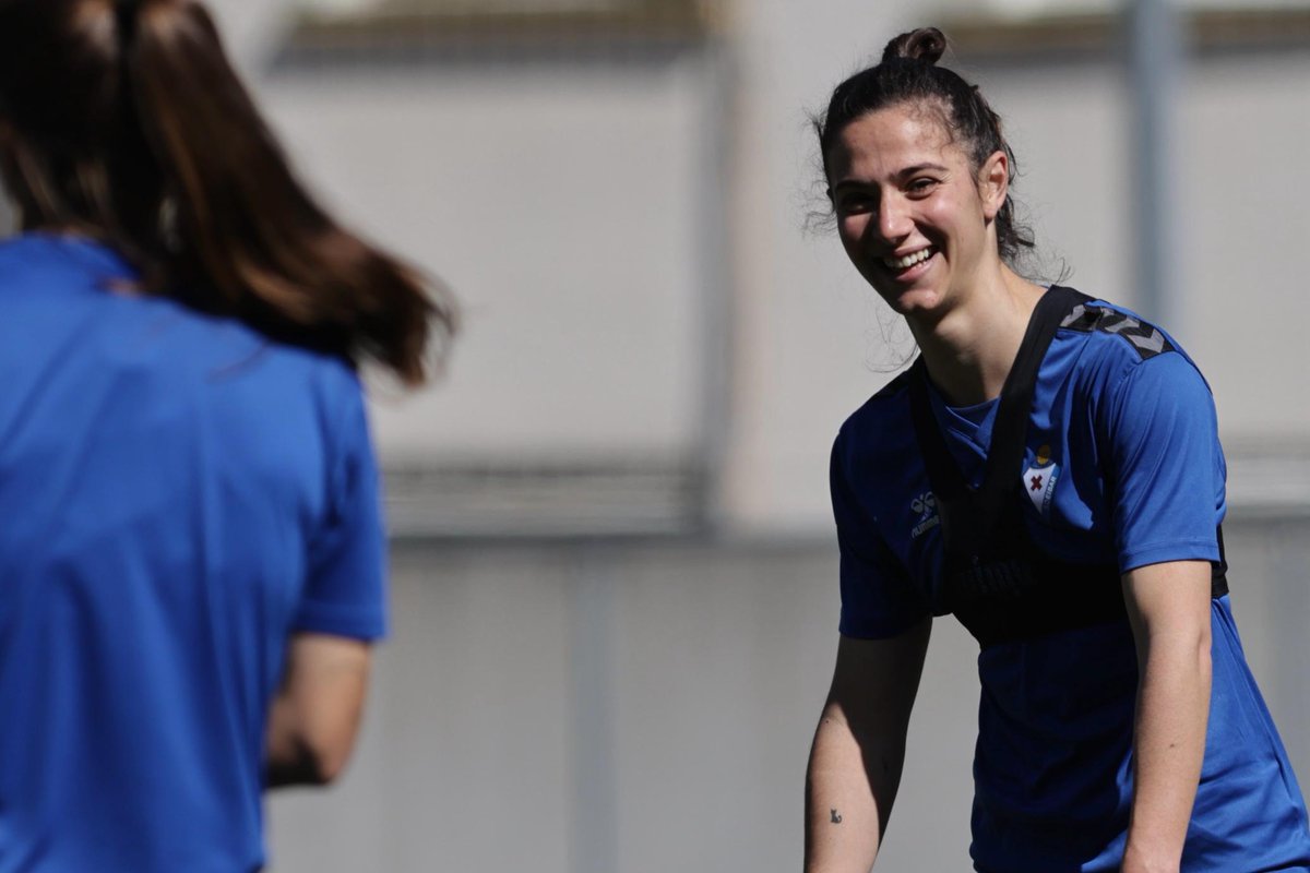 𝑨𝒏𝒆𝒓𝒆𝒏 𝒑𝒐𝒛𝒂, 𝒈𝒖𝒓𝒆 𝒑𝒐𝒛𝒂! 😍

Pausoz pauso... 👣

#EibarFem | #BetiArmaginak ⚔️