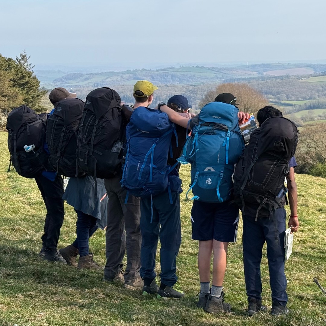 16 Duke of Edinburgh teams made the most of a sunny Easter with expeditions in the Lakes, Dartmoor, and the New Forest. 

Stunning views, golden sunsets, and star-filled skies were standout moments. 🌞🌲

#KES #DofE #OutdoorEducation