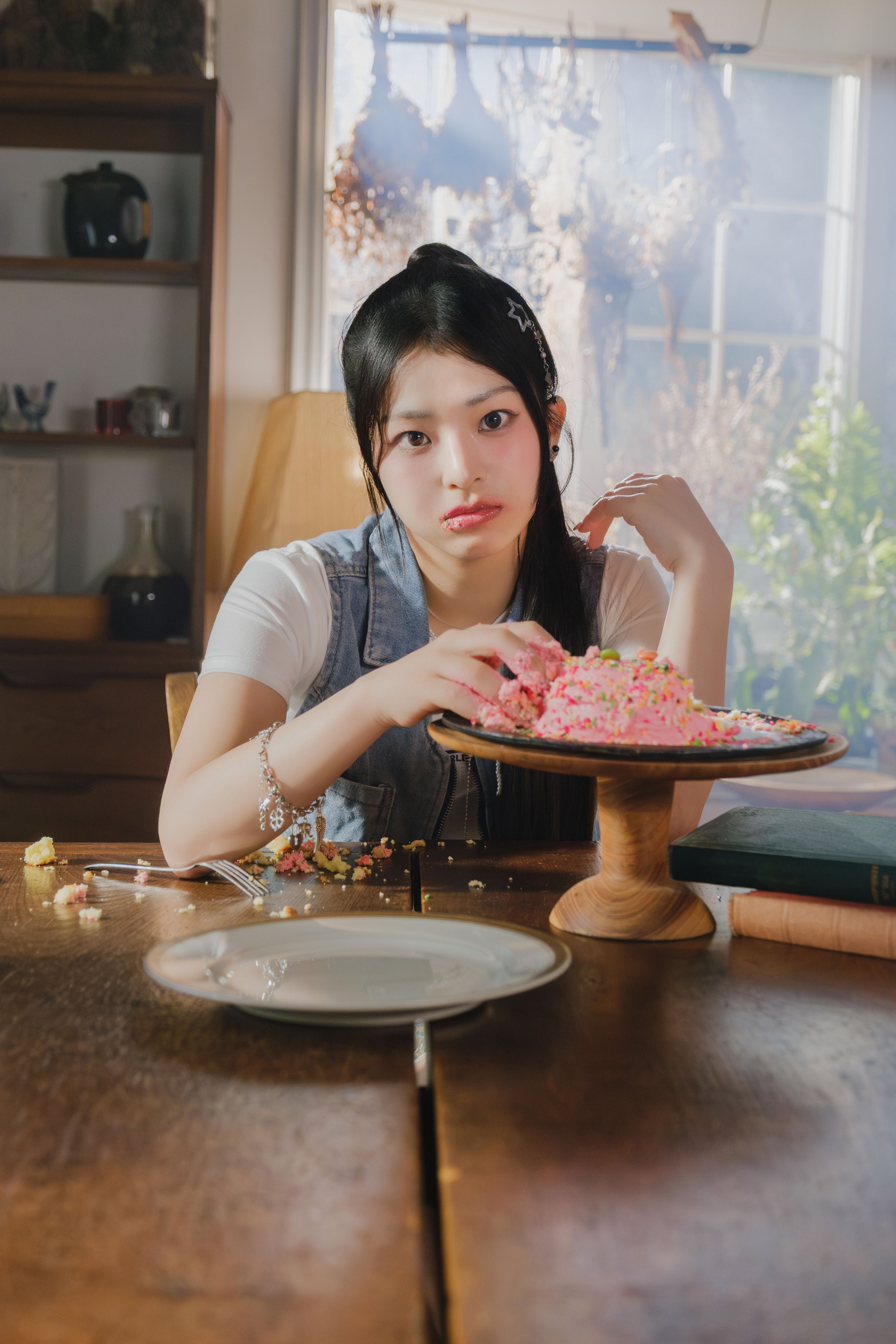 GpX1xUjbYAApMDd?format=jpg&name=4096x4096