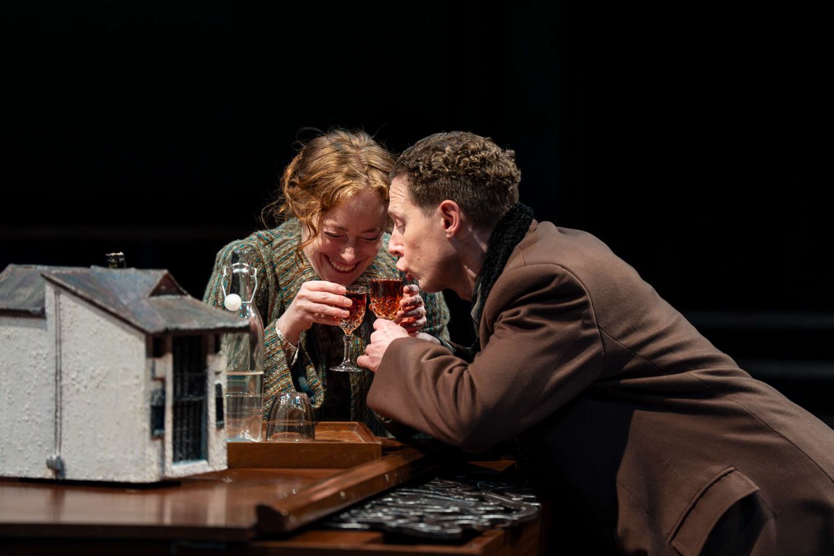 OrangeTreeThtr's tweet photo. First look at #BenandImo at the OT👀

Sending all our love to the company ahead of their press night this evening. 

📅 19 April - 17 May
💥OT Under 30 Night - 2 May

Book now: https://t.co/NAv2BWidTs

📸 Ellie Kurttz https://t.co/12OsXA0sV4