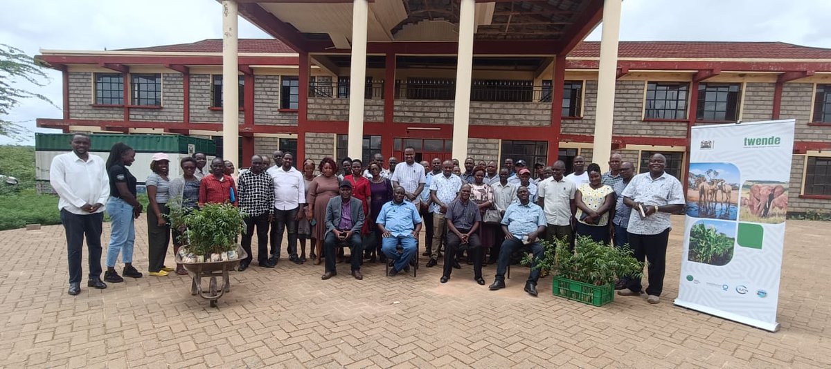 TwendeProjectKe's tweet photo. Quarterly grazing and peace committees at Tseikuru Sub-County Kitui County. https://t.co/6Ixfm3nbHe
