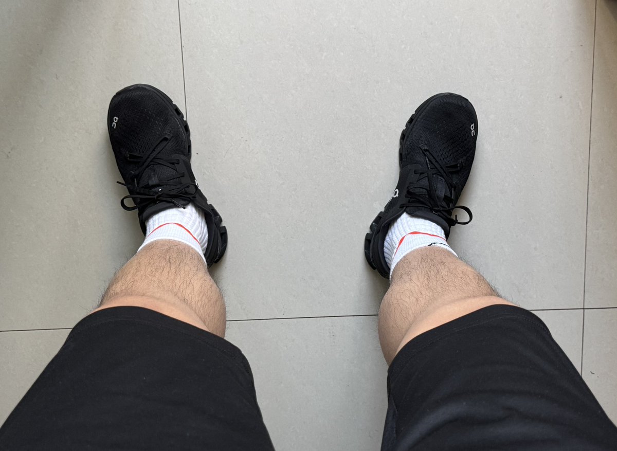 Hoydea_7's tweet photo. 🦶🏼🧦
#0m https://t.co/wcz0FM6hAT