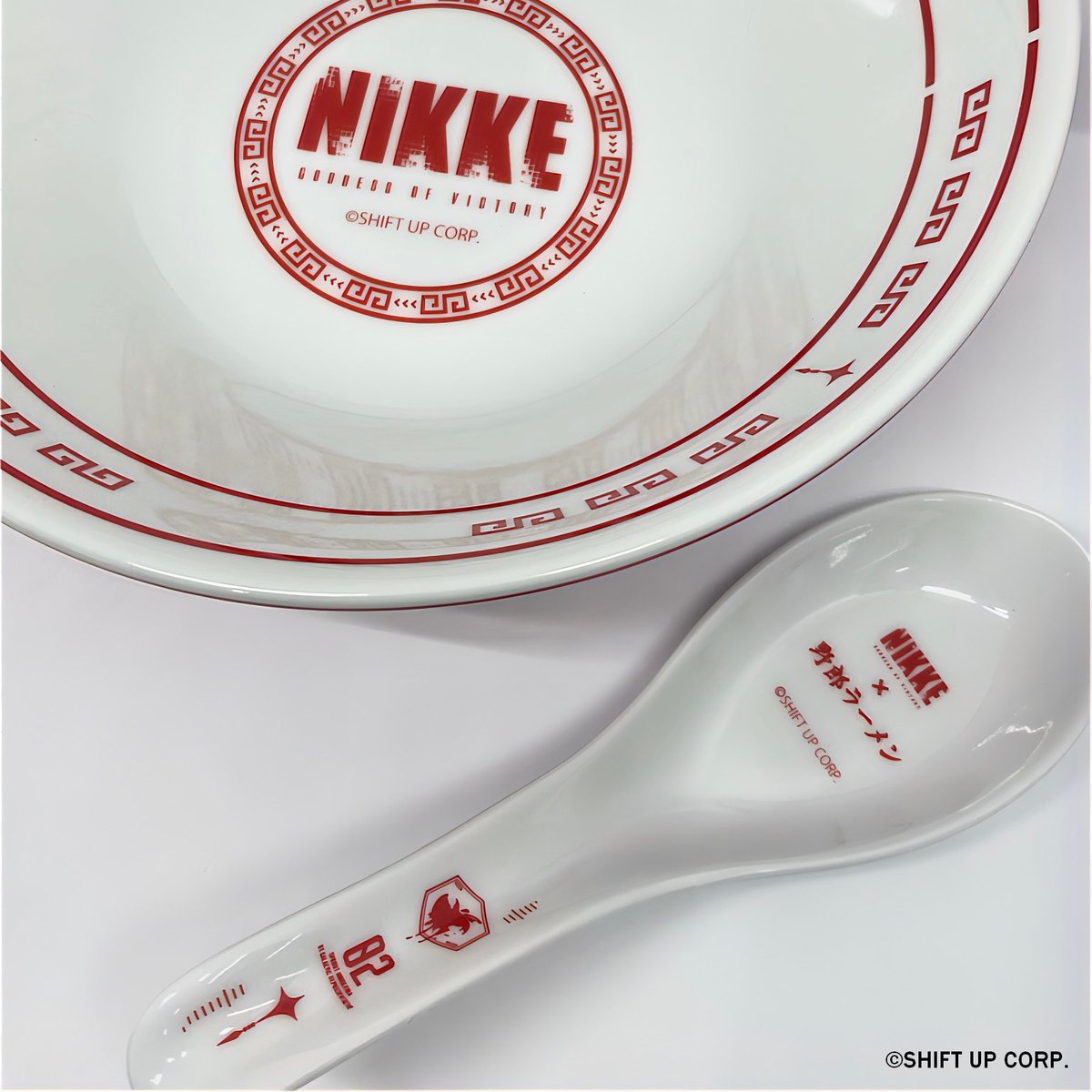 野郎ラーメン 勝利の女神 NIKKEコラボ どんぶりレンゲタンブラーセット 🍥グッズ特典情報🍥 開催期間中、コラボグッズを2,200円(税込)お