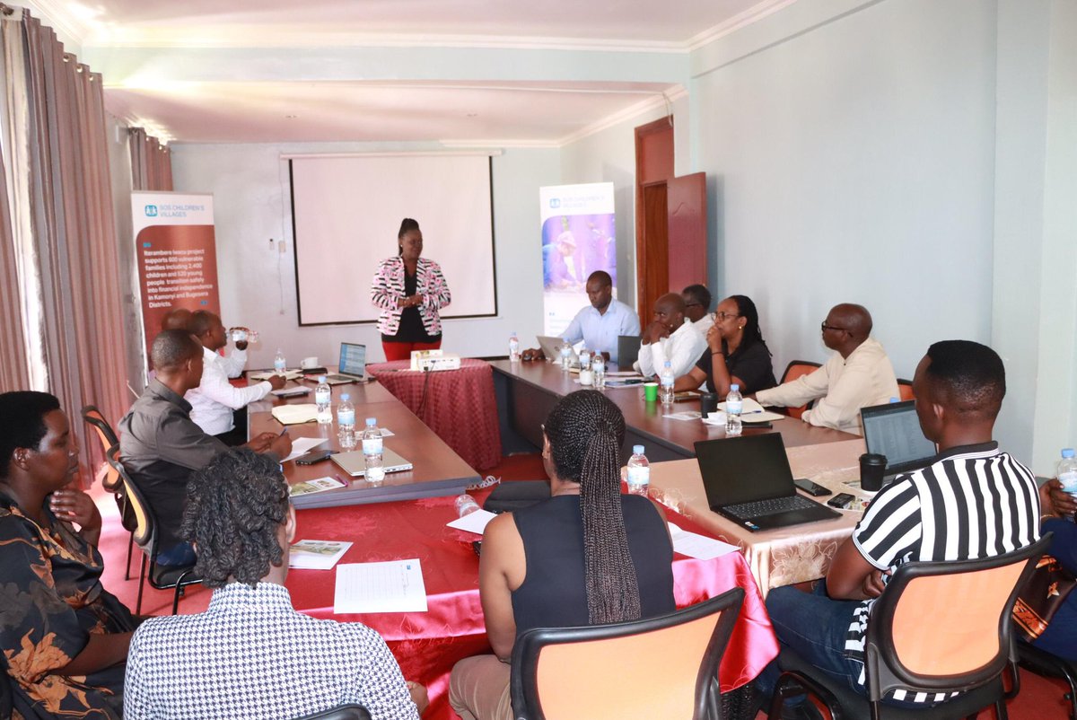 Ku bufatanye bw’Akarere ka Bugesera n’Umuryango wita ku bana batagira kivurira, SOS Children’s Village Rwanda bagiye gutangiza umushinga “Iterambere Iwacu Project” witezweho gufasha imiryango igera kuri 300 kwivana mu bukene binyuze mu kubaha amahugurwa anyuranye ndetse
