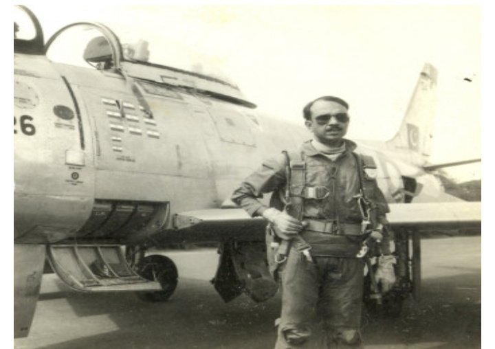 Not_your_ali1's tweet image. I think India has forgotten this man. One Pakistani soldier is more powerful than India's 10 soldiers.
#Pakistanarmy
#Fighterpilot
#MMAlam