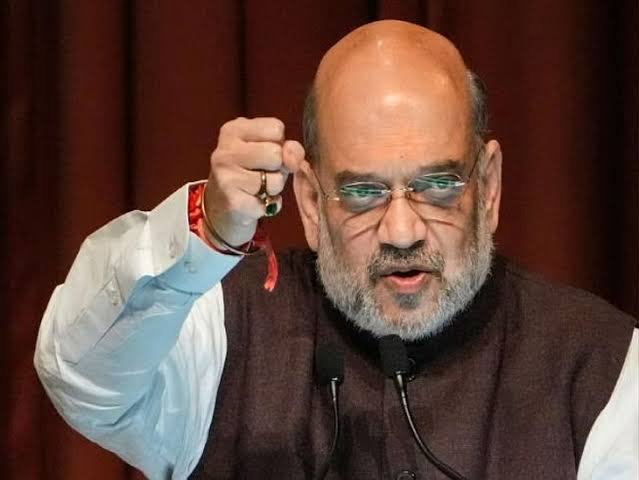 TNAindia_'s tweet photo. शाह ने राज्यों को निर्देश दिया: अवैध रूप से रह रहे पाकिस्तानी नागरिकों की पहचान कर तुरंत देश से बाहर करें 

#PahalgamTerroristAttack

👉 https://t.co/CwIlN8r9jk https://t.co/1n9iFJOEHB