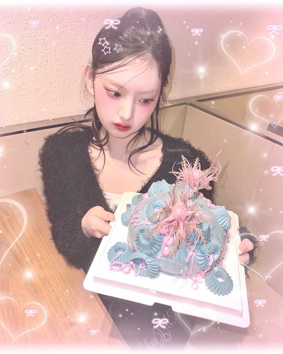 🍰🧁🍥

#이솔 #LEESOL #키키