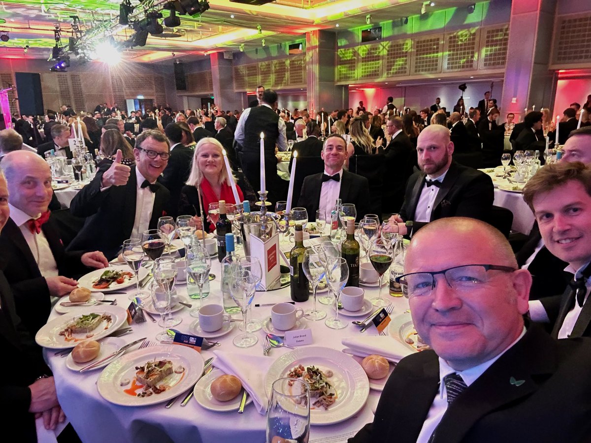 Котова tweet media