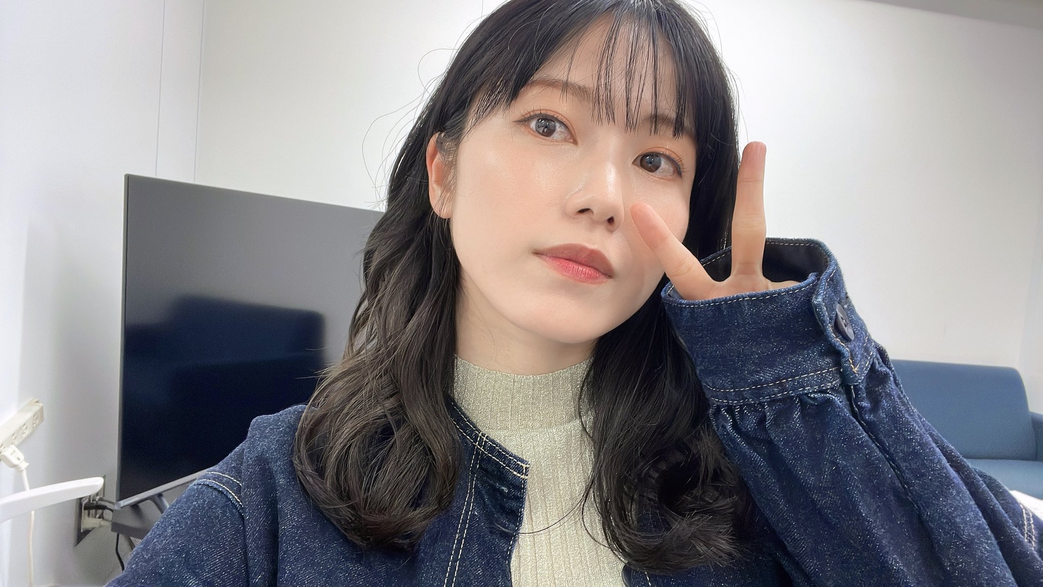 横山由依 新）横山由依オフィシャルサイト