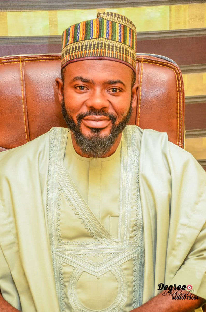 el_aliyu's tweet photo. Sirruka 10 na samun lafiyar zuciya da cikakken kwanciyar hankali:

1. Kayi imani da Allah kuma ya zama Shi kadai kake tsoro.
2. Fiyayyen Halitta Manzon Allah, Muhammad (SalawatullaHi Wa SalamuHu AlaiHi) ya zamana shine mafi soyuwa a zuciyarka fiye da duk wani halitta. https://t.co/4s1HRwKQL2