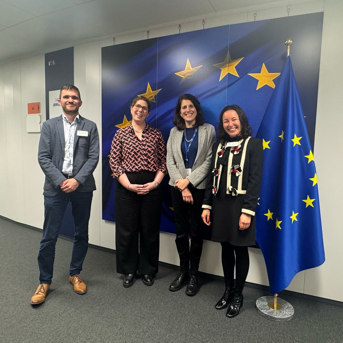 🤝 HOTREC had the pleasure of meeting with the cabinet of Commissioner Jørgensen, responsible for #Energy and #Housing.

We presented the hospitality sector’s key priorities and look forward to a close cooperation in the years to come.