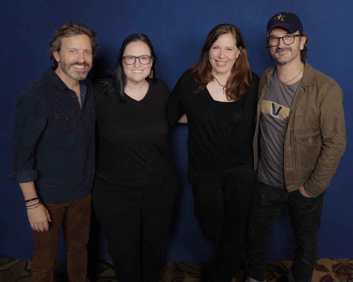 RobBDaily's tweet photo. Feeling excited that today is Friday. So, here is my friend @jillip68 and I with @RobBenedict and @dicksp8jr from #CharCon in 2024.
📸 @chrisschmelke of course https://t.co/5O6eBC5d5X
