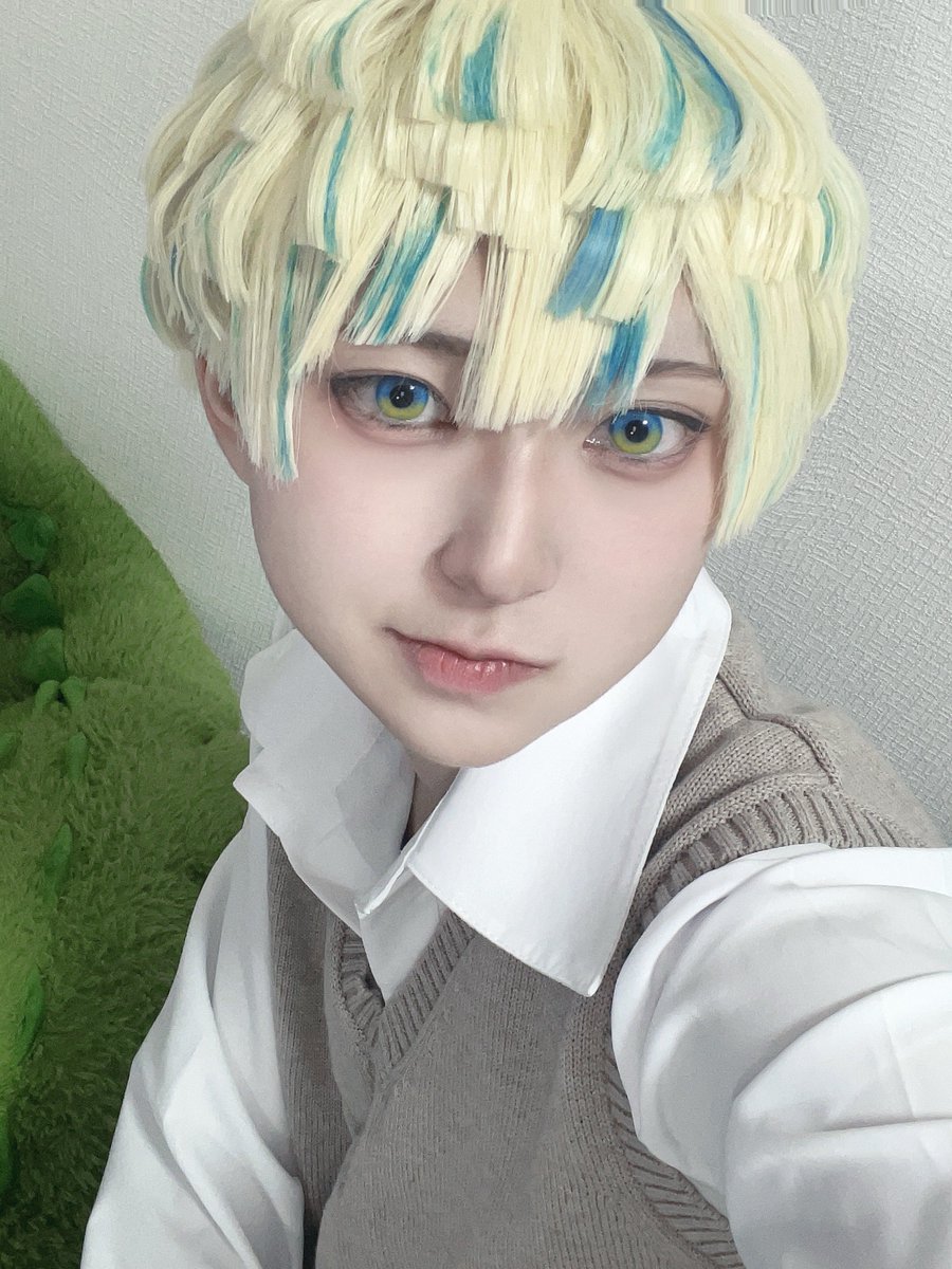 KIM_cosu's tweet photo. ※cos 🌈🕒 捏造衣装！ https://t.co/DKarHO0FZt