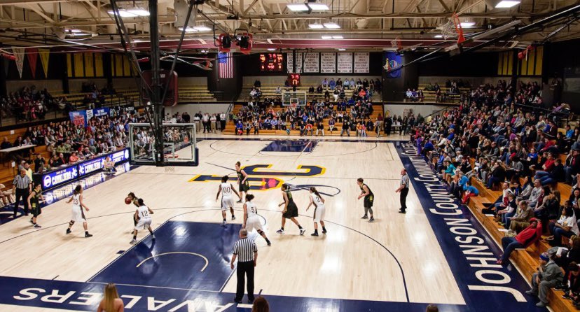 Blessed to receive my 2nd offer from JCCC🙏🏼<a href="/NKCBasketball/">NKCHoops</a> <a href="/JCCC_CavsMBB/">Johnson County Men's Basketball</a>