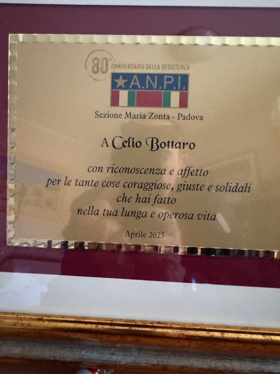Pennacchiiiii's tweet photo. Mio zio Celio: nome di battaglia: Vladimiro. 
Con gratitudine. https://t.co/khIW4cQVcU
