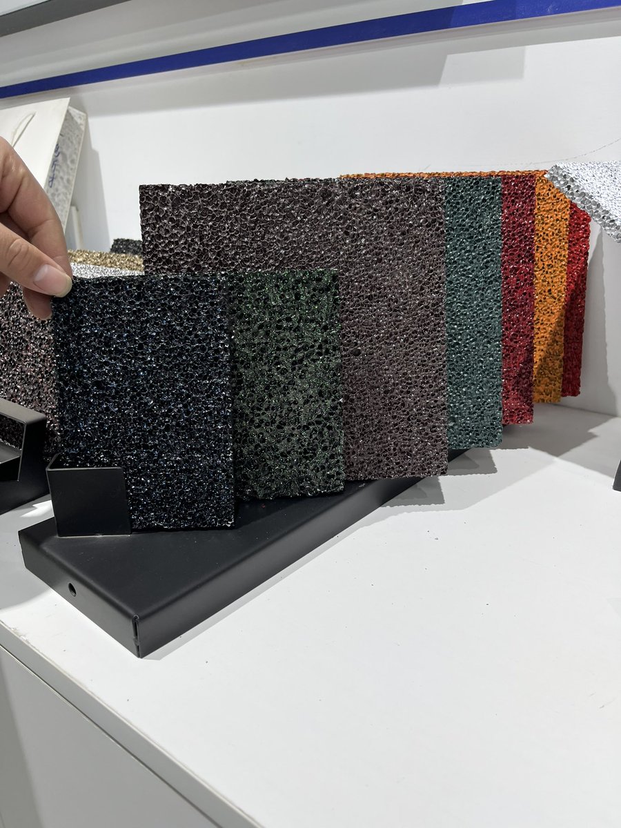 EVCAR249284's tweet photo. 透光泡沫铝板，装饰新材料��

Translucent foam aluminum plate, a new decorative material. https://t.co/D6WEW40MJ3