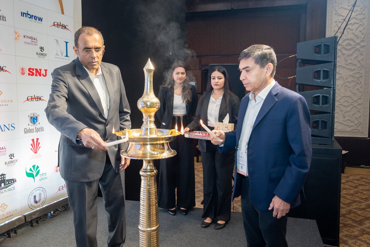 AlcoBevIndia's tweet photo. AlcoBev India 2025 illuminated its path forward with a ceremonial lamp lighting by CIABC's Director General Anant S. Iyer and Chairman Deepak Roy. A symbolic start to a day dedicated to innovation, collaboration, and shaping the future of India's alco-bev industry.

 #CIABC https://t.co/eZNxKxzHCC