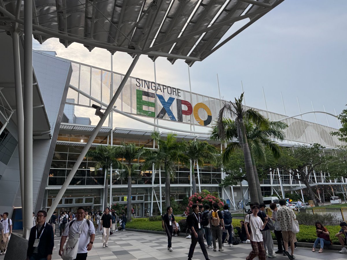 App-In Club tweet media