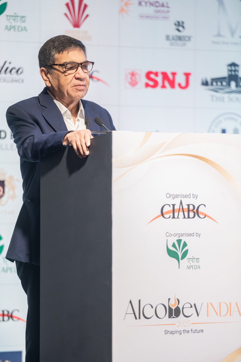AlcoBevIndia's tweet photo. At #AlcoBevIndia2025, CIABC Chairperson Deepak Roy emphasized India's rich heritage in spirits like Mahua and Feni, advocating for cohesive policies to elevate Indian brands globally.
#CIABC #ShapingTheFuture https://t.co/4SRa04haAZ