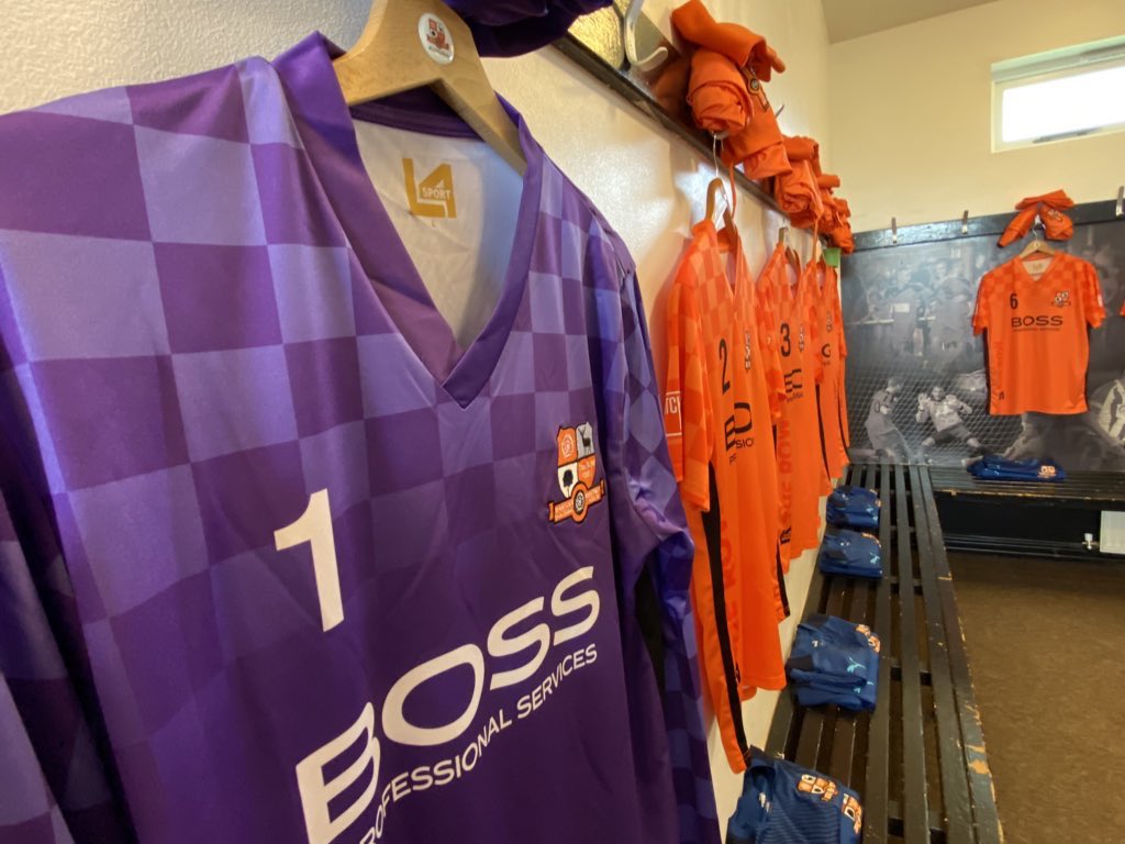 Both Senior teams in action tomorrow…

Firsts, 
Home, 3pm
<a href="/IsthmianLeague/">The Pitching In Isthmian League</a> South Central

<a href="/HartleyFC/">Hartley Wintney FC</a> vs <a href="/LeatherheadFC/">Leatherhead FC</a> 

Dev’s
Away, 3pm
<a href="/suburban_league/">Official Suburban football league</a> Central

<a href="/EversleyCaliFC/">Eversley & California FC 🐗</a> Res vs <a href="/HWFC_Devs/">Hartley Wintney -Development Team</a> 

Get along to one of them and get behind the boys! 

#UTR🧡