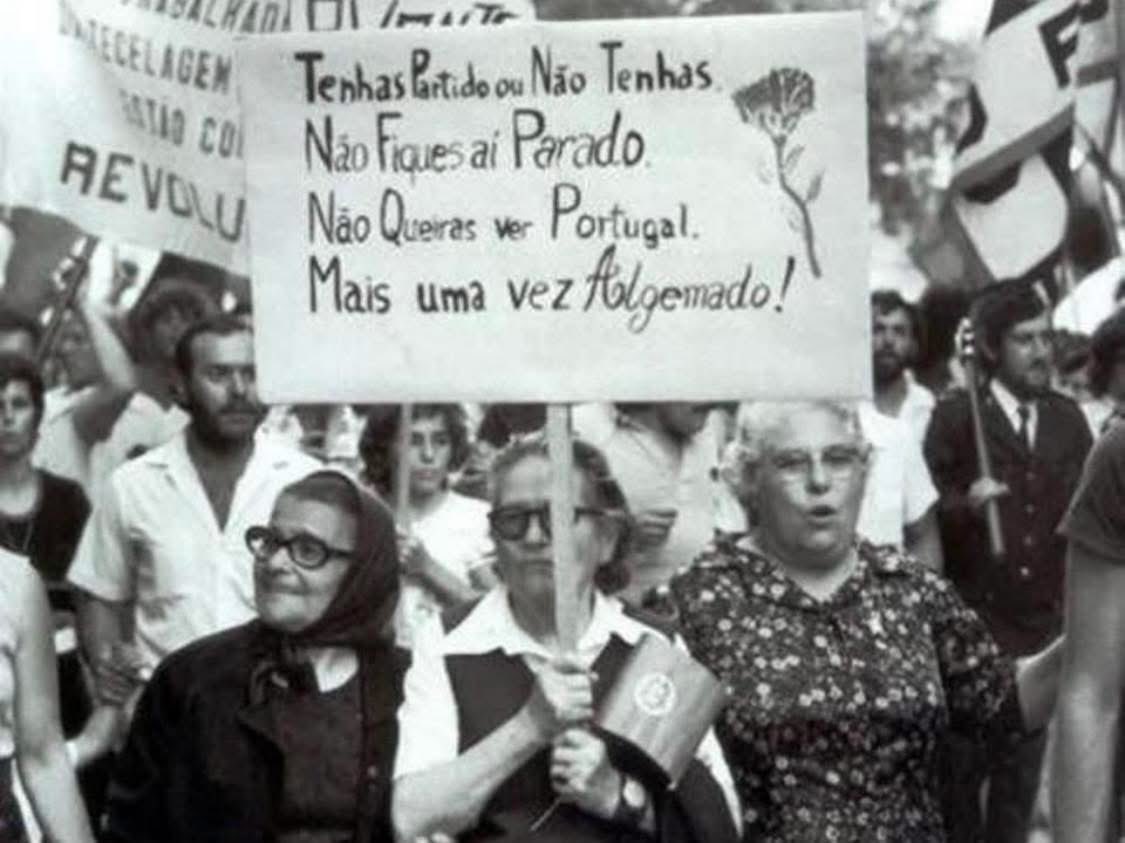 Tenhas Partido ou Não Tenhas
Não fiques aí Parado
Não Queiras ver Portugal
Mais uma vez Algemado!