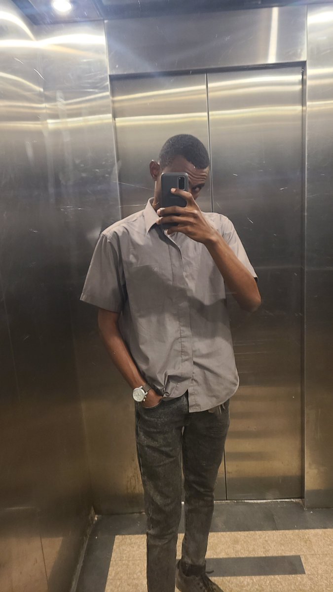 silent_Nas_Real's tweet photo. You will continue to suffer if ou
have an emotional reaction to
everything that is said to you
True power is siting back and
observing things with logic. True
power is restraint. If words
control you that means everyone
else can control you. Breathe
and allow things to pass https://t.co/zNYWRmQjfB