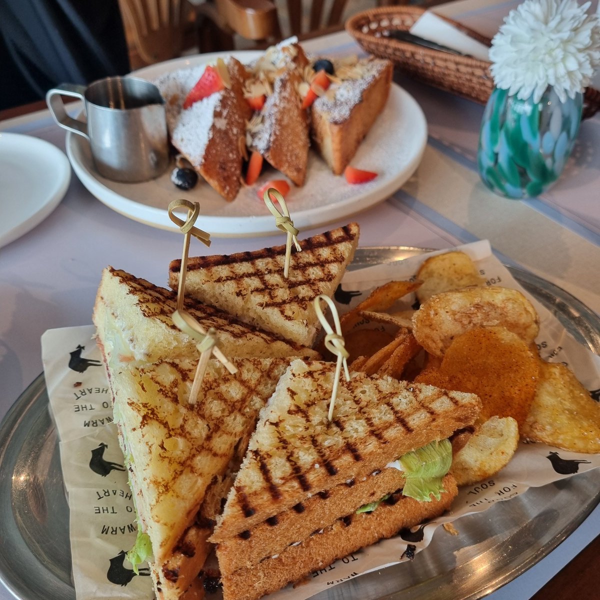 Msh3O_olh's tweet image. حقيقي Good morning 🤍✨️
