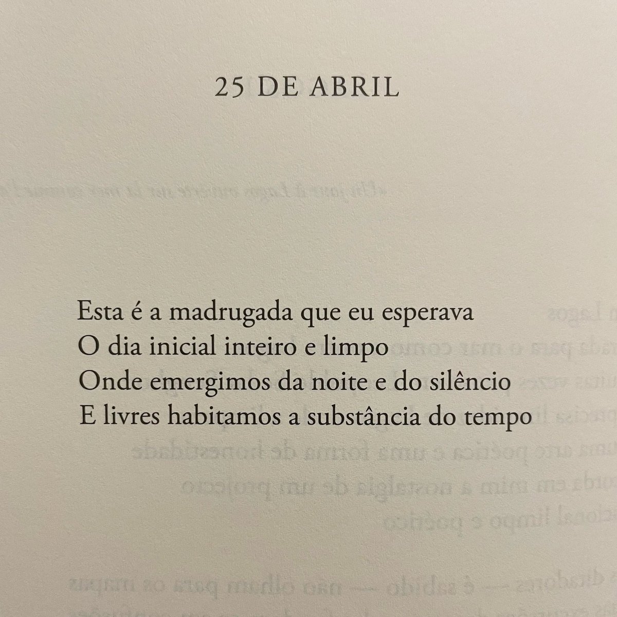 Sophia de Mello Breyner Andresen 
“Obra Poética” (ed. Assírio &amp; Alvim)