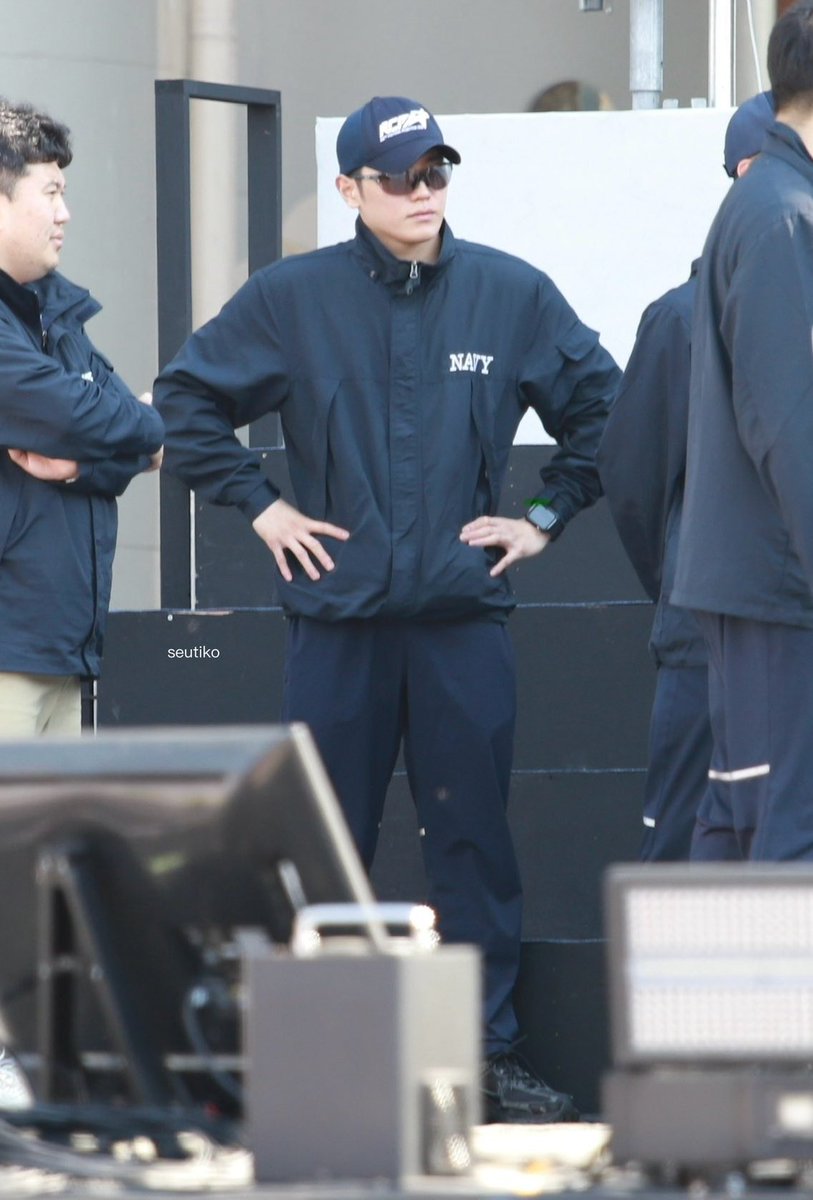 taeyong pics tweet media