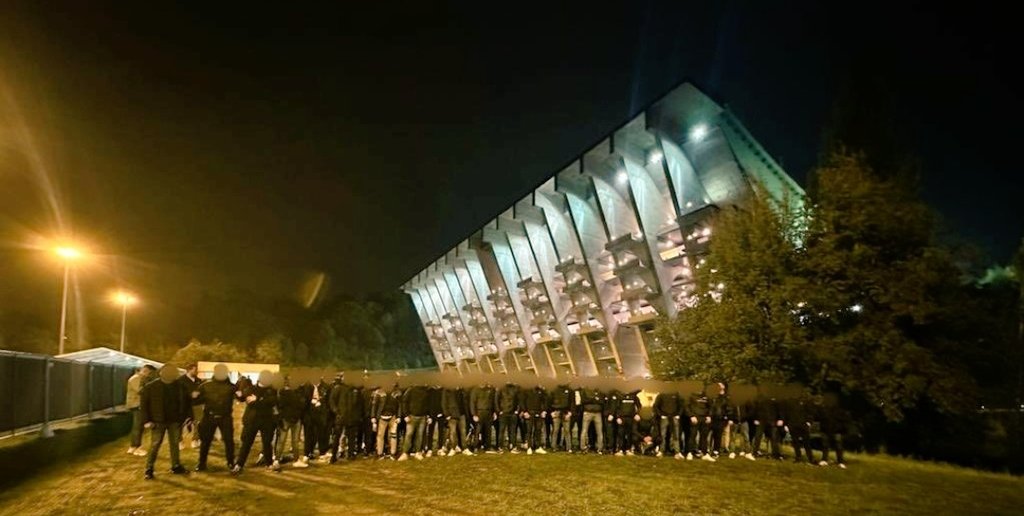23/24. Braga - Real Madrid.

La afición madridista se desplaza al norte de Portugal para acompañar al equipo.