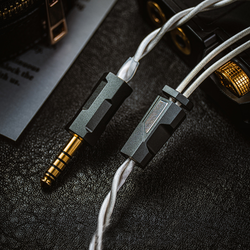 syeindunce's tweet photo. The Cable That Plays No Games 🐍⚡
SPC clarity + silver bass = #WhiteSnake magic. Details shine. 🎶 
For those who demand an upgrade. Are you ready?
Amazon US🛒👇：
https://t.co/MpJ1aYc5lz
#SoundUpgrade #Audio #audiophile https://t.co/6OKFjXO6Rl