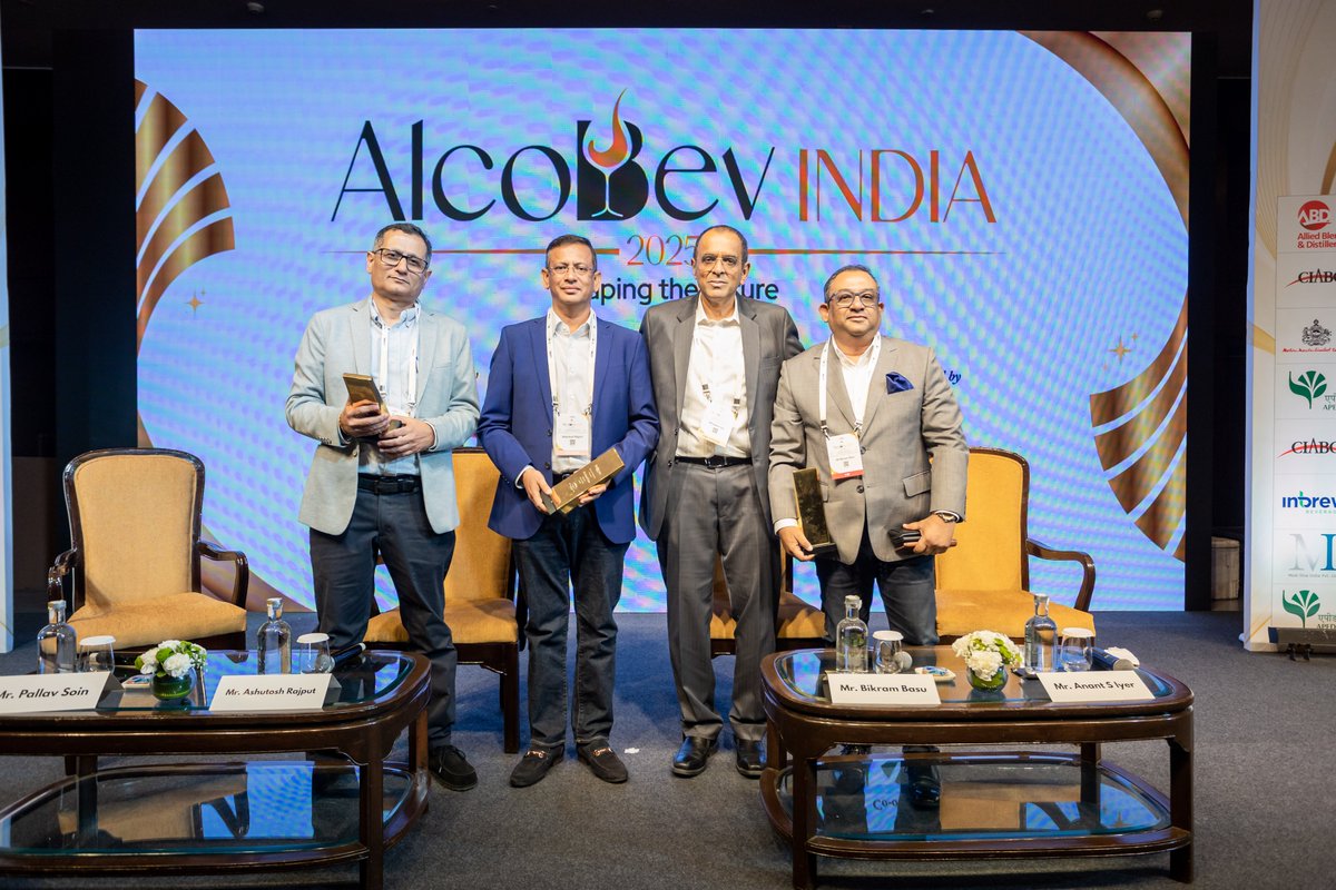 AlcoBevIndia's tweet photo. At #AlcoBevIndia2025, the Market Trends Panel, led by Anant S. Iyer, explored evolving consumer behaviors, digital outreach, and experiential marketing. 

Panelists highlighted the shift from occasion-based to experimentation-driven consumption in the alco-bev sector. https://t.co/ImMsw52Tmw