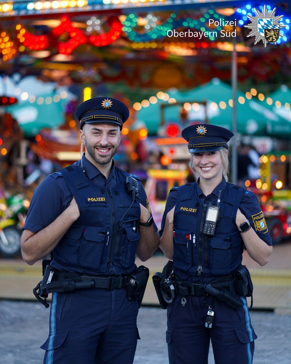 polizeiOBS's tweet image. Egal ob Maibaumaufstellen, Wein- oder Frühlingsfest: Achtet beim Feiern bitte aufeinander.
Für eure #Sicherheit sind wir vor Ort unterwegs - solltet ihr ganz dringend Hilfe benötigen, verständigt umgehend den #Polizeinotruf 110.

Wir wünschen euch fröhliche und friedliche #Feste!