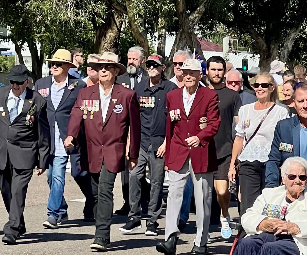 Anzac Day, 2025… Front row middle is Uncle, cousin Ree to his left, behind left is moi (hat and sunnies), cousin Anthony next to me. This day is for family. To Uncle’s right is lifelong family friend Don Harrison. History afoot.